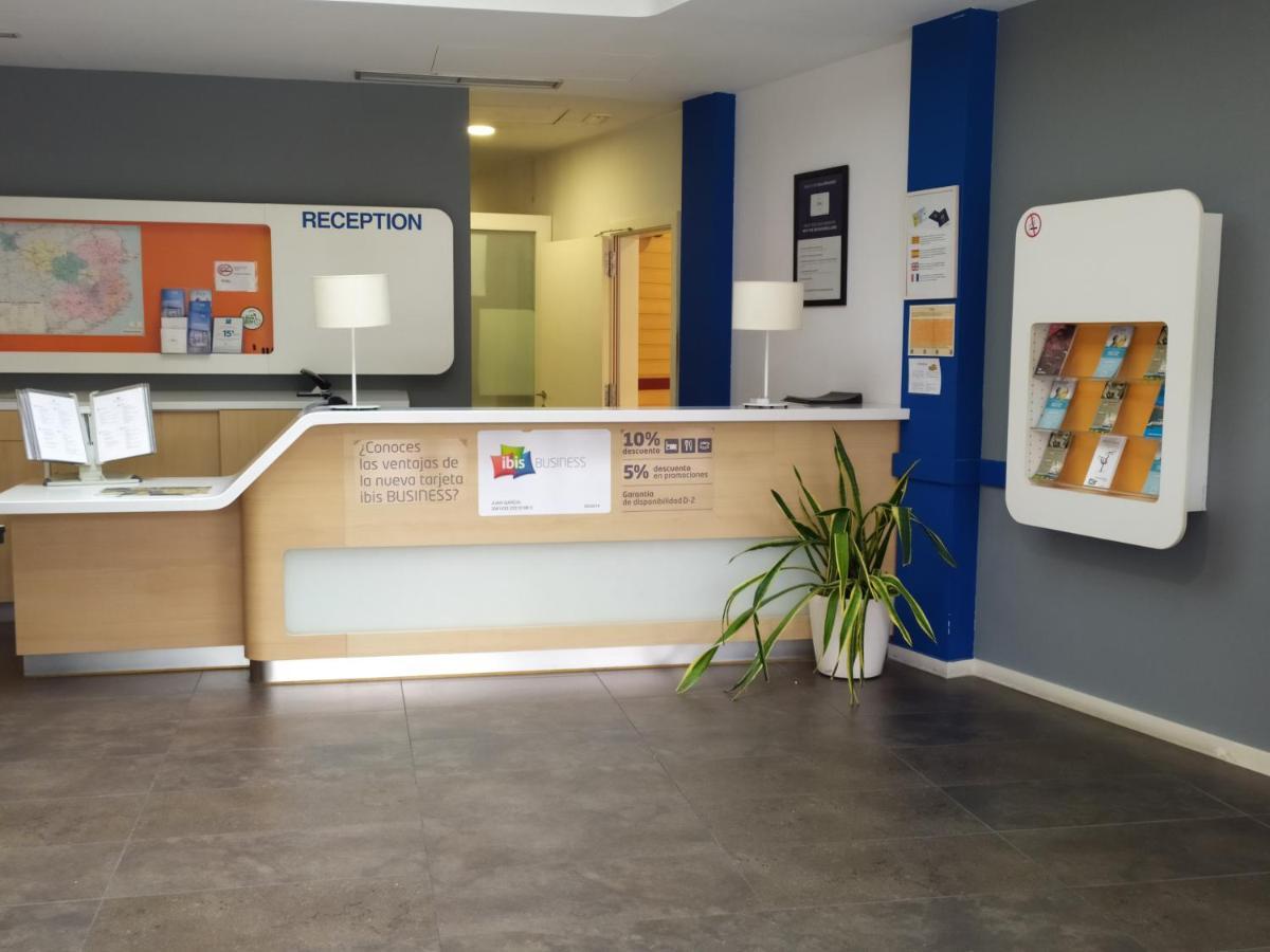 Ibis Budget Girona Costa Brava Dış mekan fotoğraf